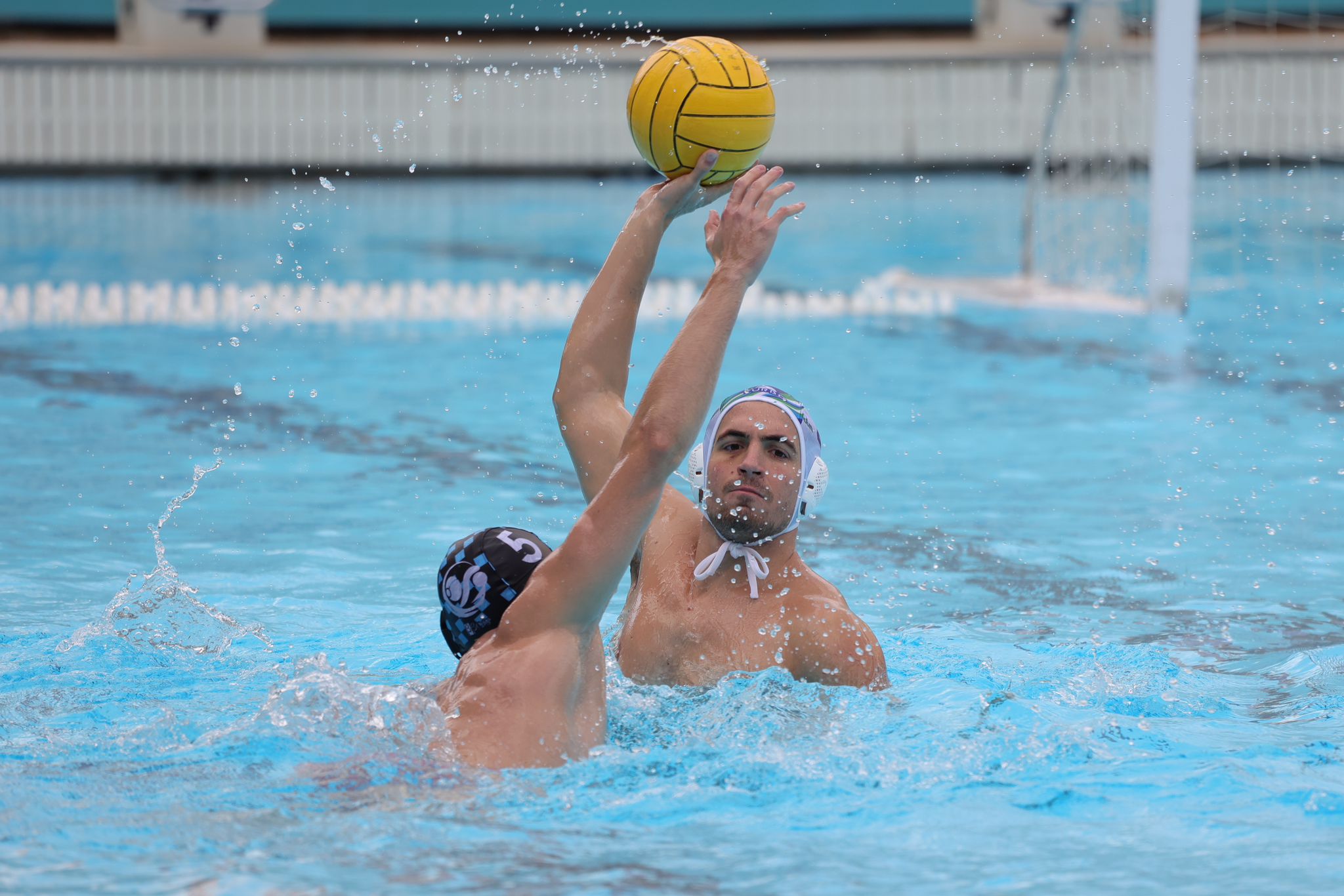 LEWaterpolo J13 02