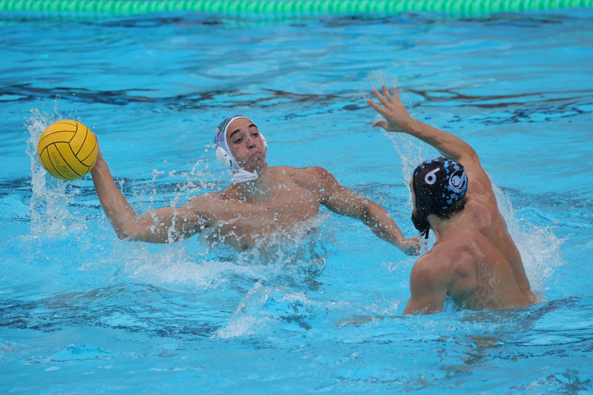 LEWaterpolo J13 03