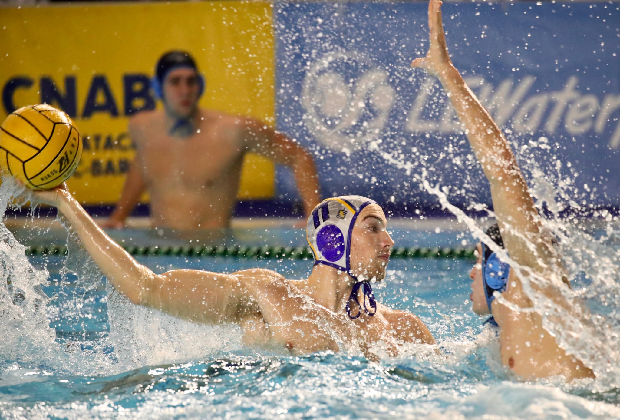 LEWaterpolo J13 06