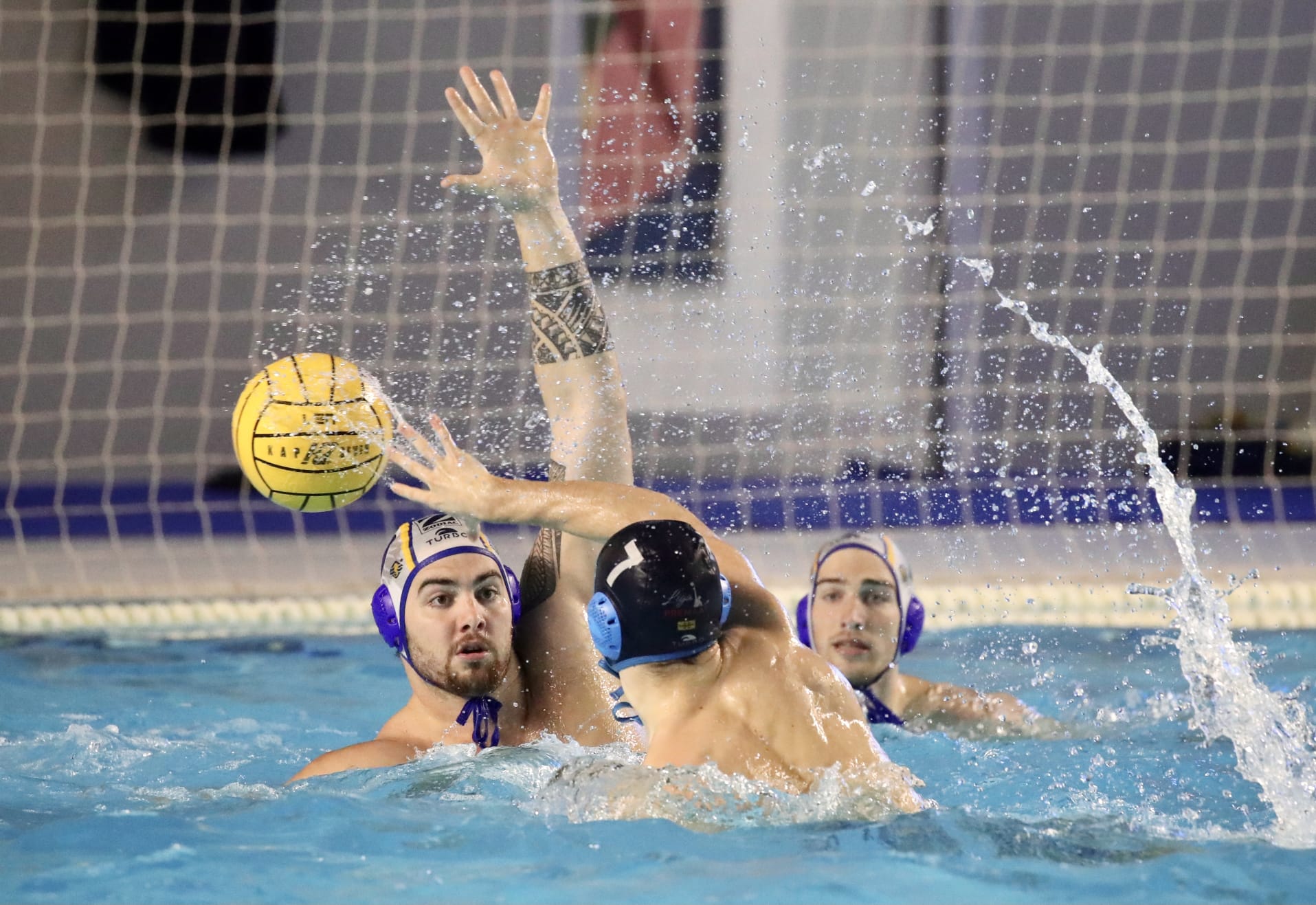LEWaterpolo J13 07